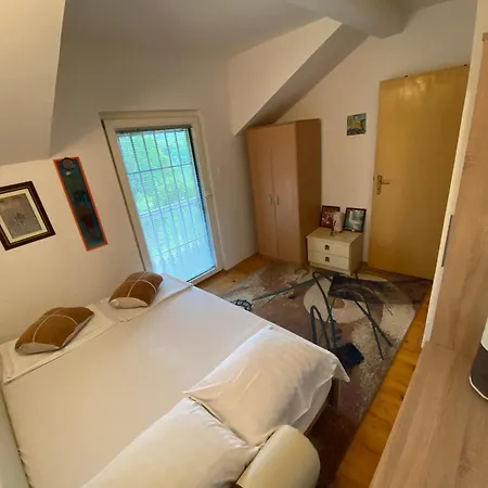 Gagula Apartment
