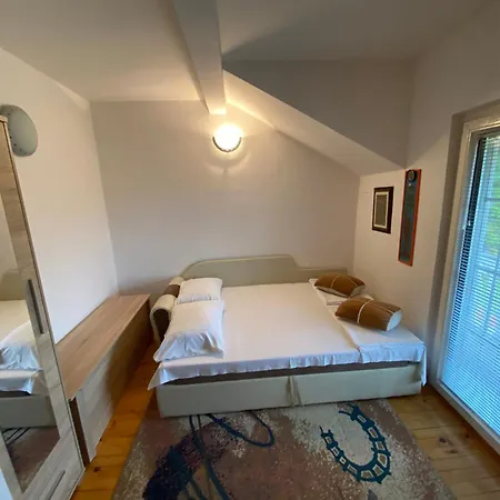 Gagula Apartment