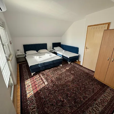 Gagula Apartment